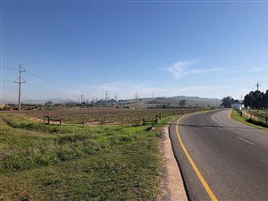 1508 m² Land available in Firgrove