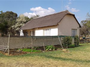 2.2 ha Farm in Muldersdrift