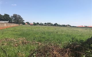 2 ha Farm in Pomona