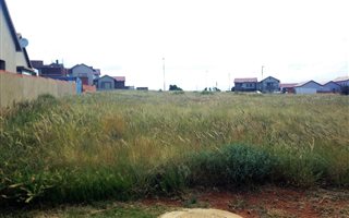 738 m² Land available in Wild Olive Estate