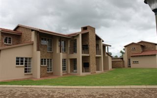 3 Bedroom Townhouse in Onverwacht