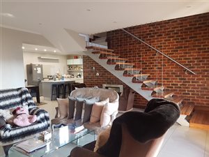 3 Bed Cluster in Fourways Gardens