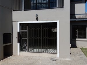 3 Bed Townhouse in Shellyvale