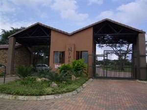 1200 m² Land available in Granite Hill