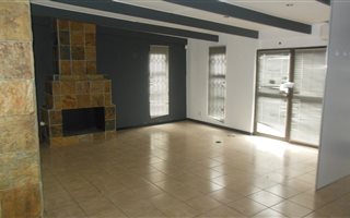 138 m² Office Space in Vincent