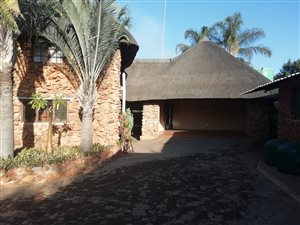 2 Bed Flat in Kameelfontein and surrounds
