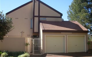 3 Bedroom Duplex in Potchefstroom Central