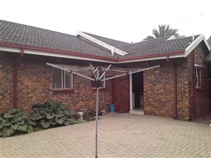 3 Bed House in Waldrift