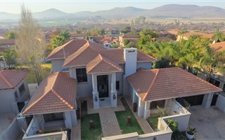 4 Bedroom House in Birdwood