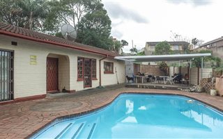 3 Bedroom House in Escombe