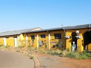 6 Bed House in Dawnpark