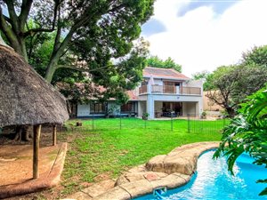 4 Bed House in Blairgowrie