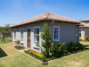 3 Bed House in Lotus Gardens