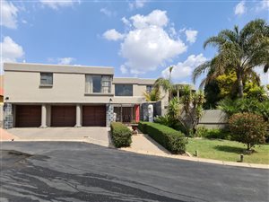 5 Bed House in Blue Gill
