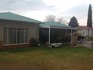 4 Bedroom House in Dalview