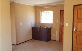 3 Bedroom House in Carletonville