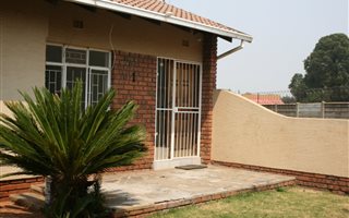 3 Bedroom Townhouse in Dersley