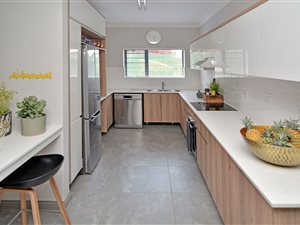 3 Bed Apartment in Waterfall Estate