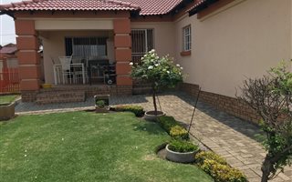 3 Bedroom House in Evander