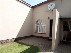 3 Bed Townhouse in Witbank