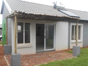 3 Bed Townhouse in Albemarle