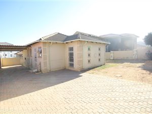 3 Bed House in Cosmo City