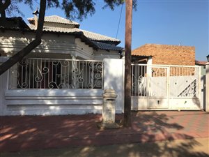 3 Bed House in Nellmapius