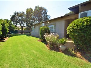 4 Bed House in Monument