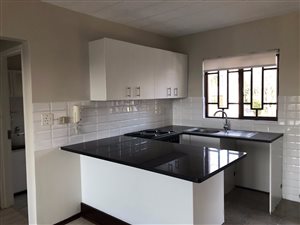 1 Bed Apartment in Riepen Park