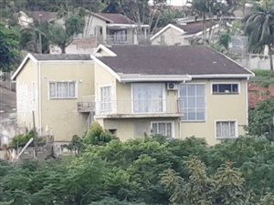 3 Bed House in High Ridge