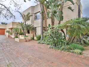 3 Bed House in Noordheuwel