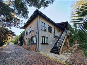 100000 m² Commercial space in Clubview