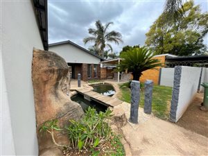 6 Bed House in Kilner Park