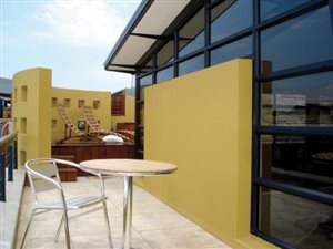 2 Bed House in Melrose North