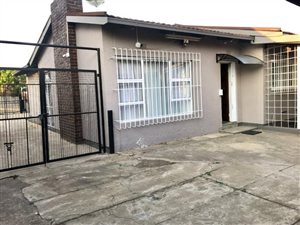 3 Bed House in Roseacre
