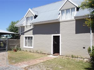 3 Bed House in St Dumas