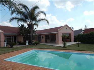 4 Bed House in Constantia Kloof