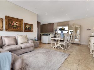 2 Bed Apartment in Oaklands