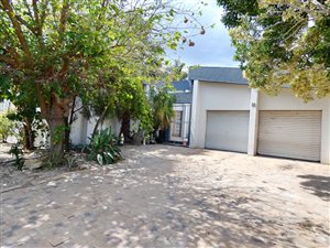 5 Bed House in Amandelsig