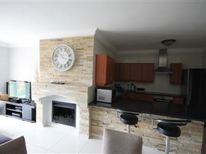 1 Bed Apartment in Dainfern