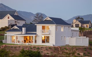 3 Bedroom House in Kingswood Golf Estate