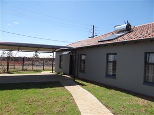 4 Bed House in Marshalltown