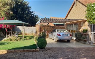 3 Bedroom House in Mafikeng