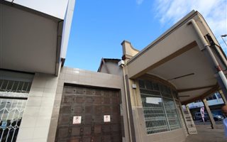 750 m² Commercial space in Glenwood