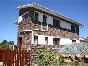 4 Bed House in Vlees Bay