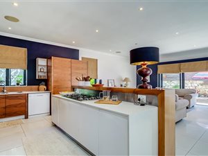 4 Bed Townhouse in Oranjezicht