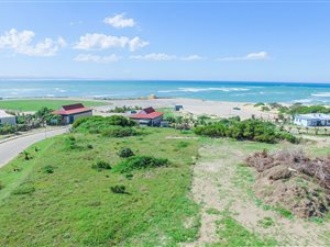 3 Bed Apartment in Aston Bay