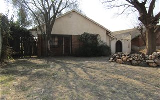 3 Bedroom House in Bakerton