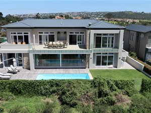 6 Bed House in Goose Valley Golf Estate