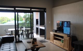 2 Bedroom Apartment in Menlo Park